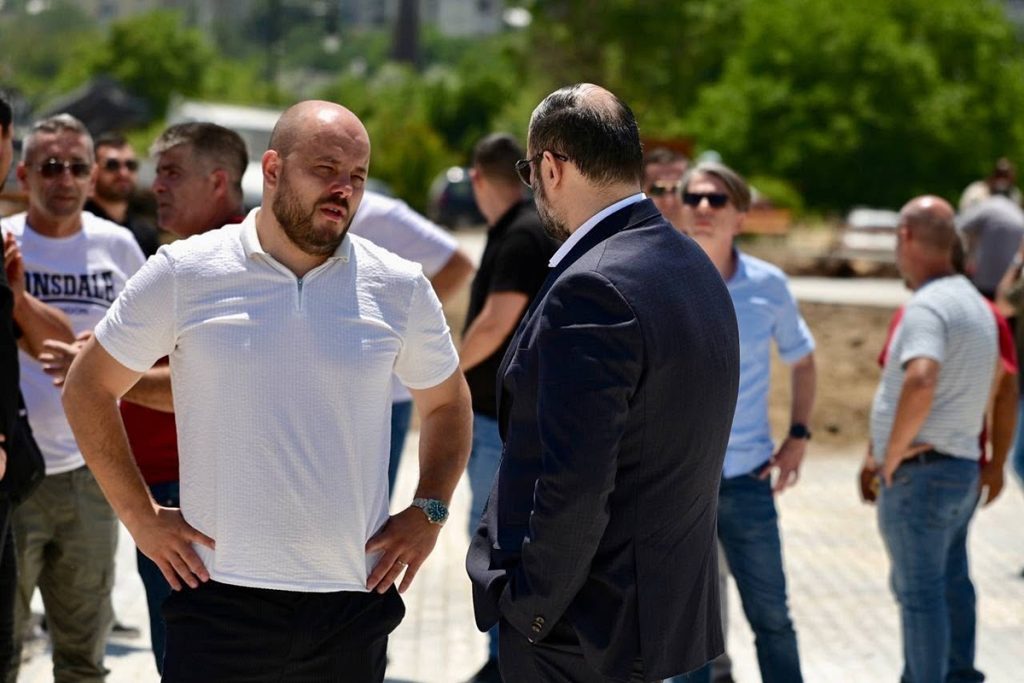 Kostovski nuk ndalet: Ofensiva ndërtimore po ndryshon fytyrën e lagjes Shkup Veri